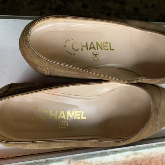 Olive Green Chanel Pumps - Picture 7 of 7